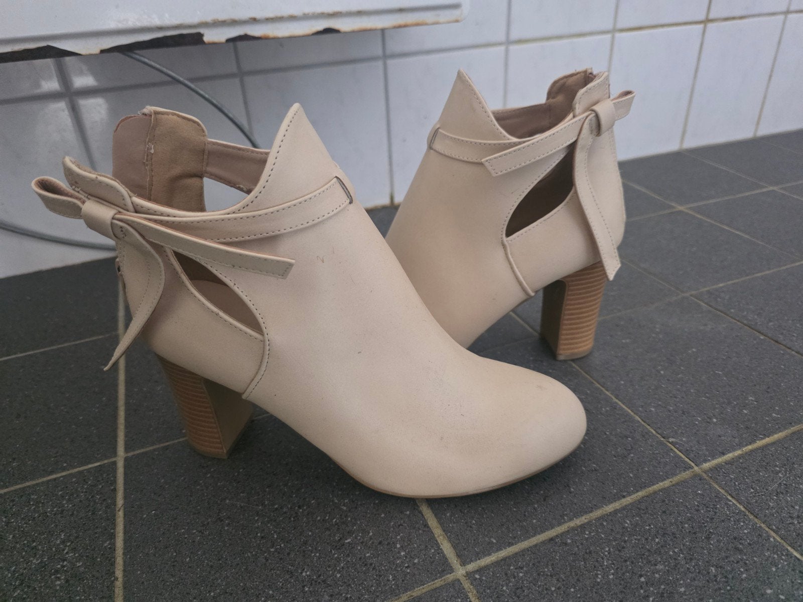 Nieuwe hakken, Ophalen of Verzenden, Nieuw, Zwart