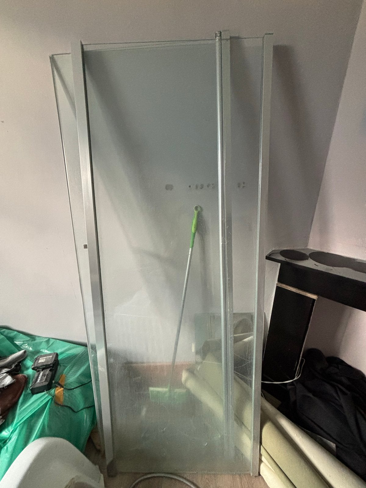 Douchecabine met wand, deur en douchebak, Ophalen, Gebruikt, Glas, Douche