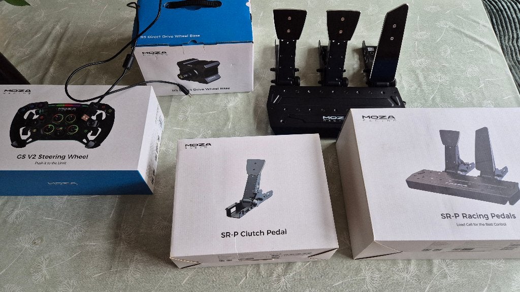 MOZA R5, GS V2 en SR-P Pedalen, Computers en Software, Joysticks, Ophalen, Zo goed als nieuw, Moza