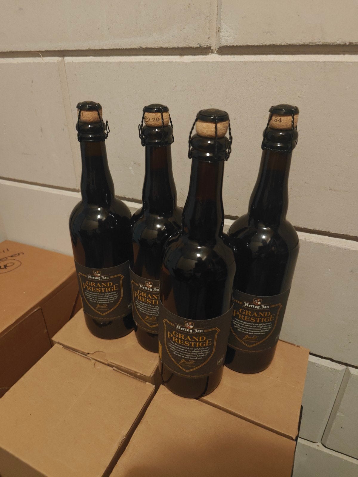 4x Hertog Jan Grand Prestige 2018, Verzamelen, Biermerken, Ophalen of Verzenden