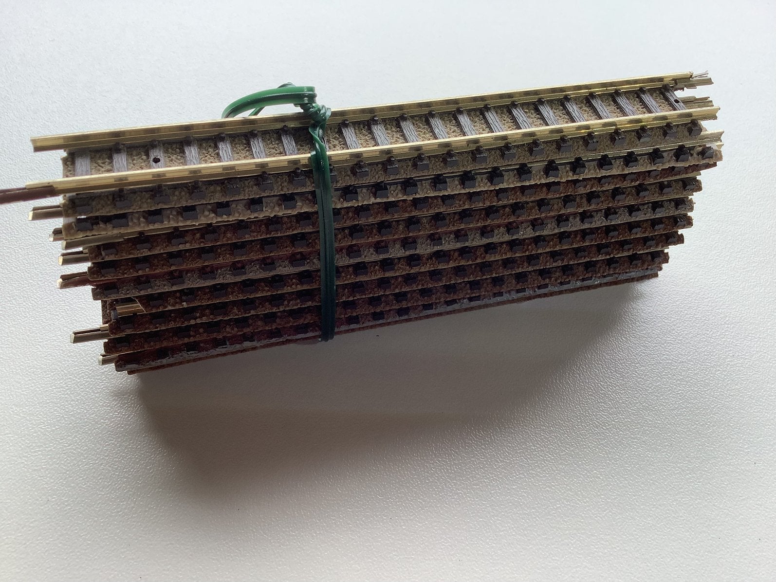 Fleischmannrails no 9101  nspoor  10 stuks €10.00, Hobby en Vrije tijd, Modeltreinen | N-Spoor, Gelijkstroom, Fleischmann, Rails