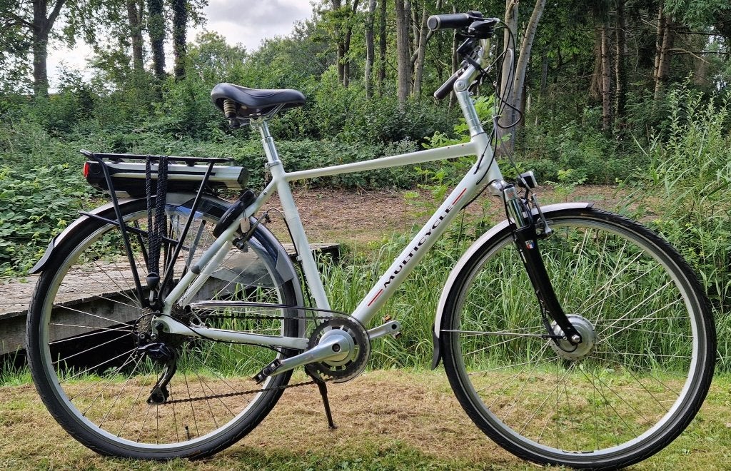 Nette MC Tour e-bike met slechts 2.851 km op de teller, Fietsen en Brommers, Elektrische fietsen, 51 tot 55 cm, Ophalen, Gebruikt