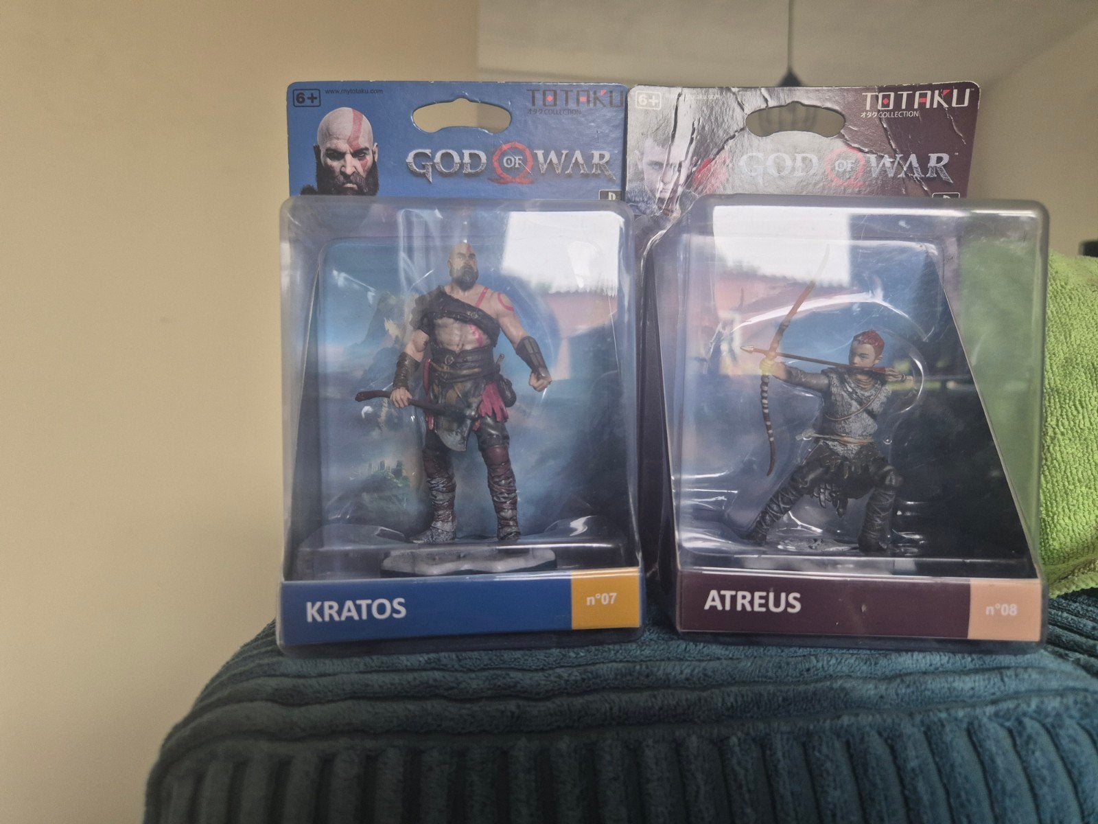 God of War Kratos & Atreus Totaku figurines., Verzamelen, Poppetjes en Figuurtjes, Ophalen of Verzenden, Zo goed als nieuw