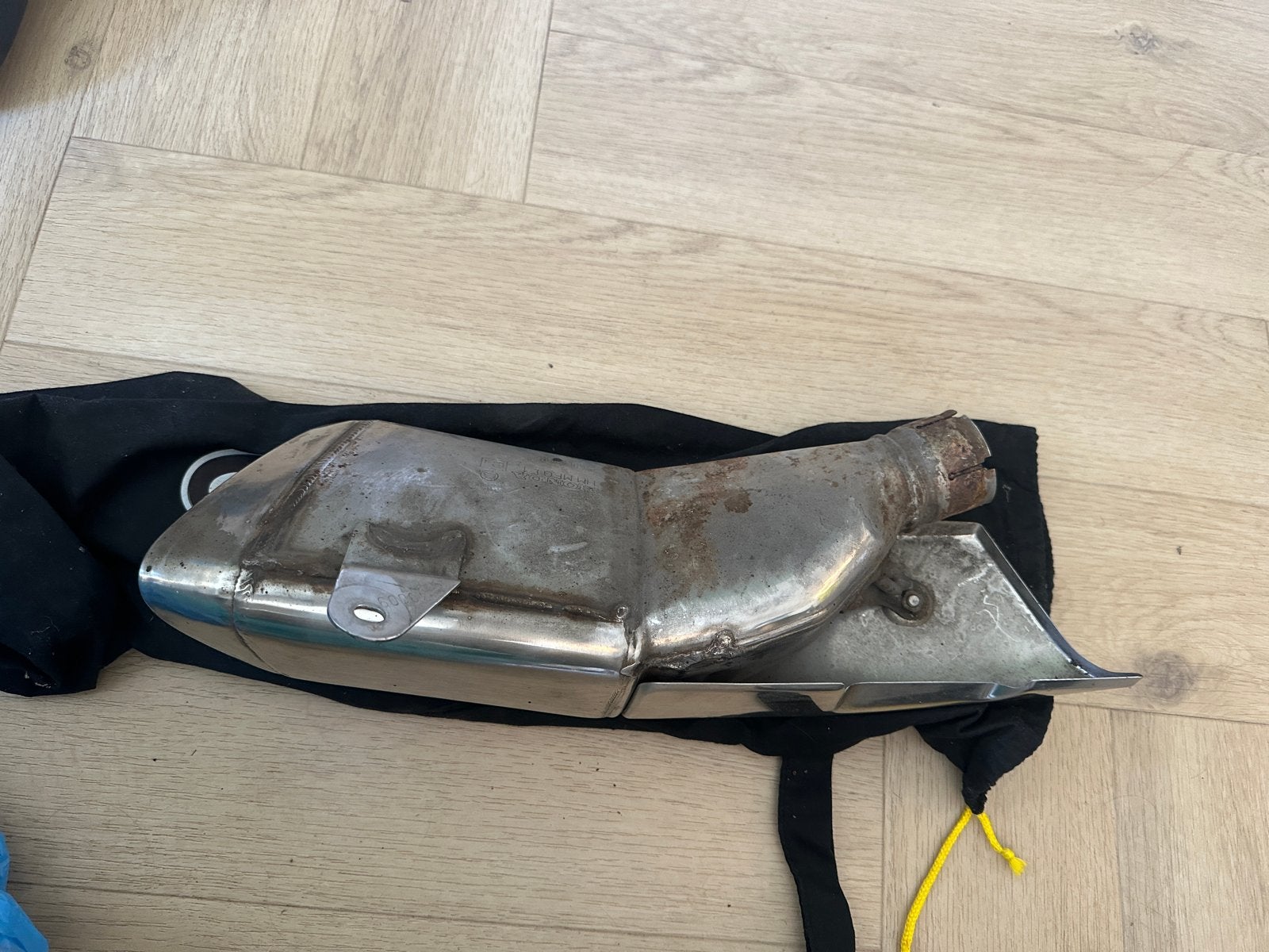 Gebruikte uitlaat en dempers voor motorfiets, Auto-onderdelen, Ophalen of Verzenden, Gebruikt, Honda