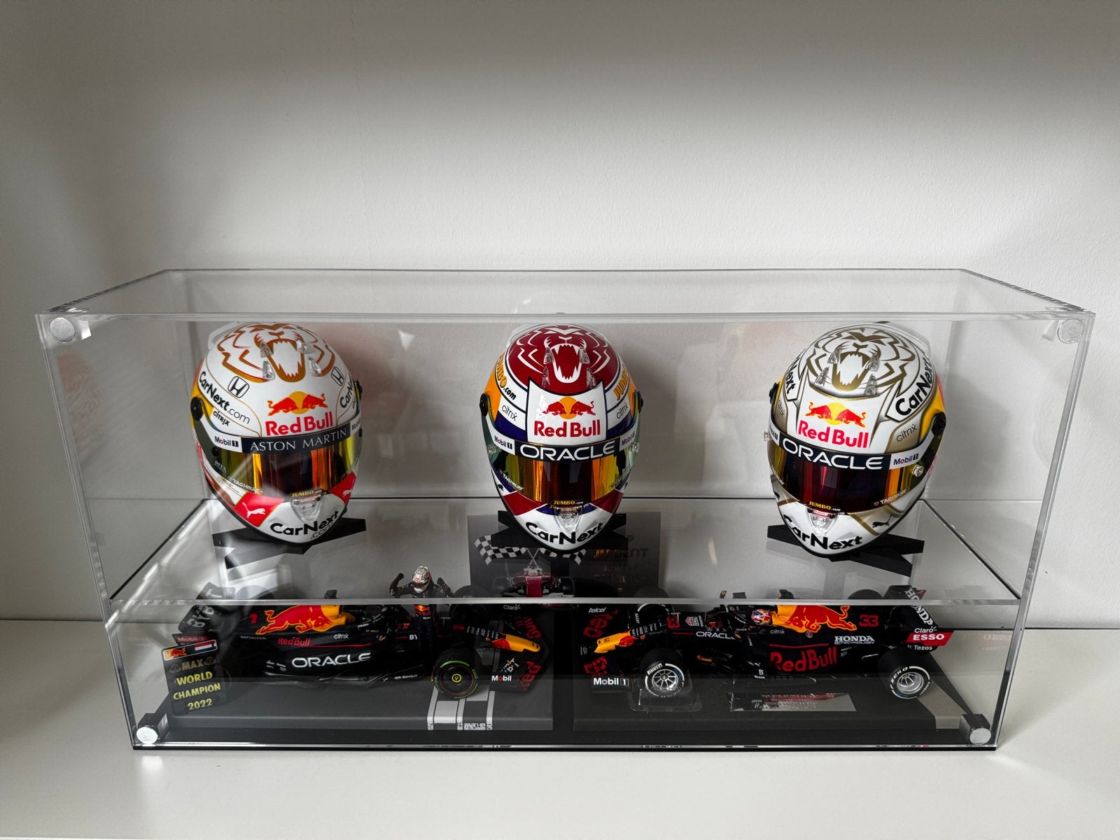 F1 helmen en model display van oa Max Verstappen, Auto, Groter dan 1:32, Nieuw, Ophalen