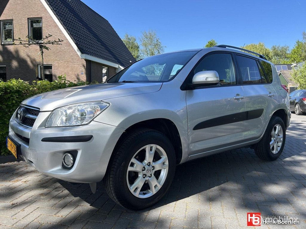 Toyota RAV4 2.0 VVTi Dynamic, Gebruikt, 4 cilinders, Origineel Nederlands, Bedrijf