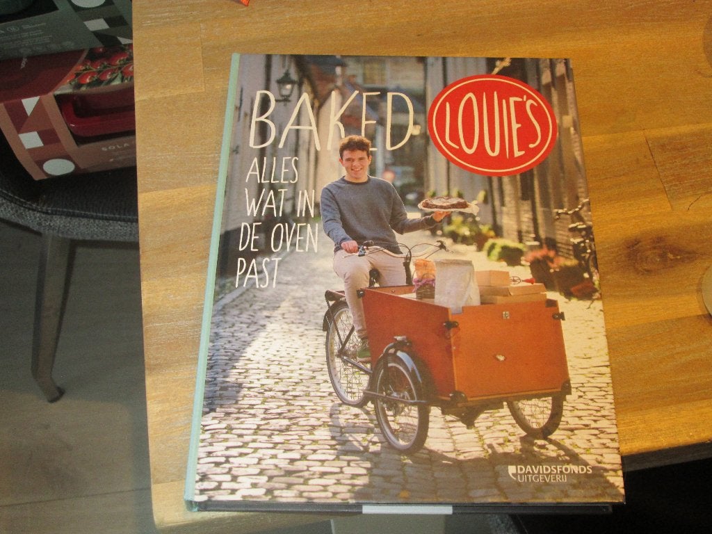 Baked Louie's: Alles wat in de oven past (hardcover nieuw), Taart, Gebak en Desserts, Louie Van Nieuwenborgh, Nieuw, Ophalen of Verzenden