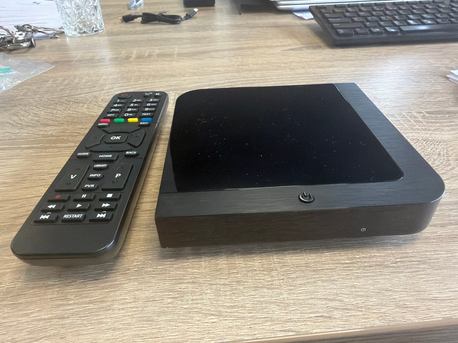 Mediabox Next Mini met afstandsbediening, Ophalen of Verzenden, Zo goed als nieuw, Decoder