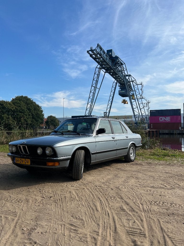 Wegenbelastingvrije BMW 525i E28 Automaat op LPG – 130.000km, foto 9