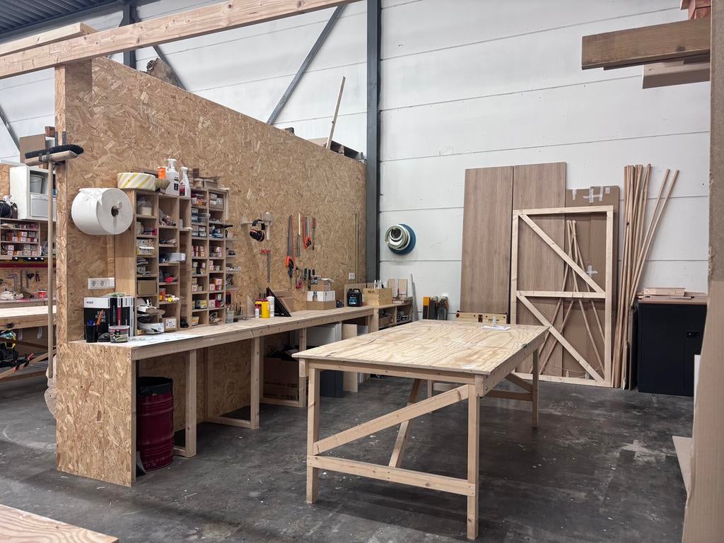 Werkplaats te huur voor een meubelmaker, Zakelijke goederen, Bedrijfs Onroerend goed, Huur, Creatieve ruimte