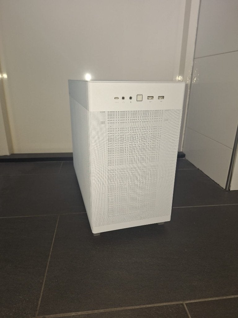Zuinige 14th gen Midrange Game PC (zie omschrijving), Ophalen, 512gb NVMe SSD & 1tb SSD, Zo goed als nieuw, Gaming