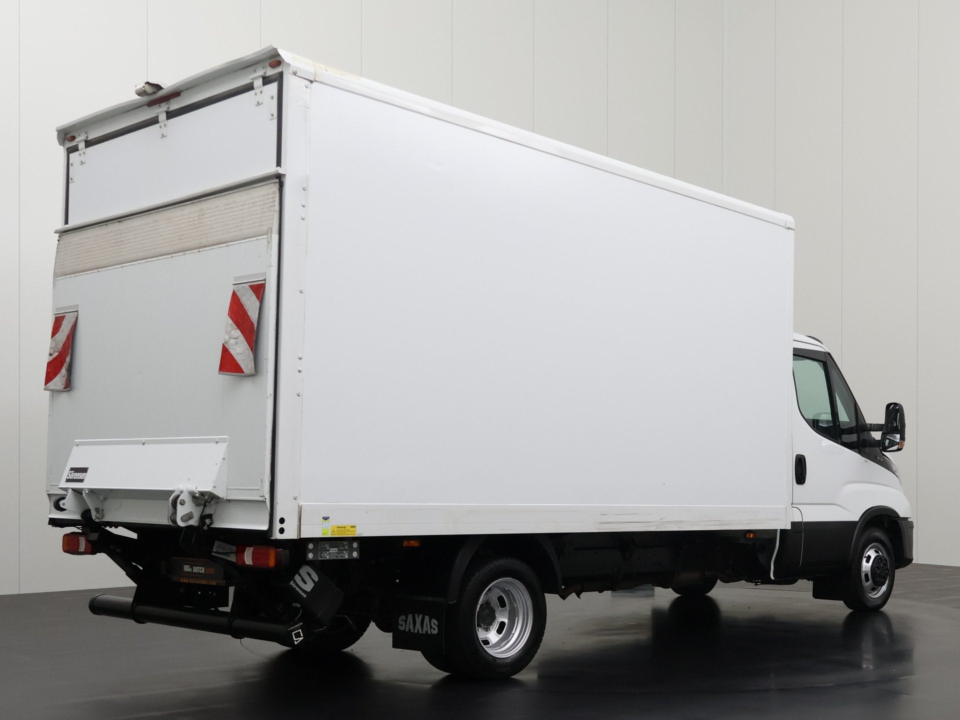 Iveco Daily 35C16 Bakwagen+Laadklep | Airco | 3-Zits | Camer, Auto's, Gebruikt, Euro 6, 156 pk, Iveco