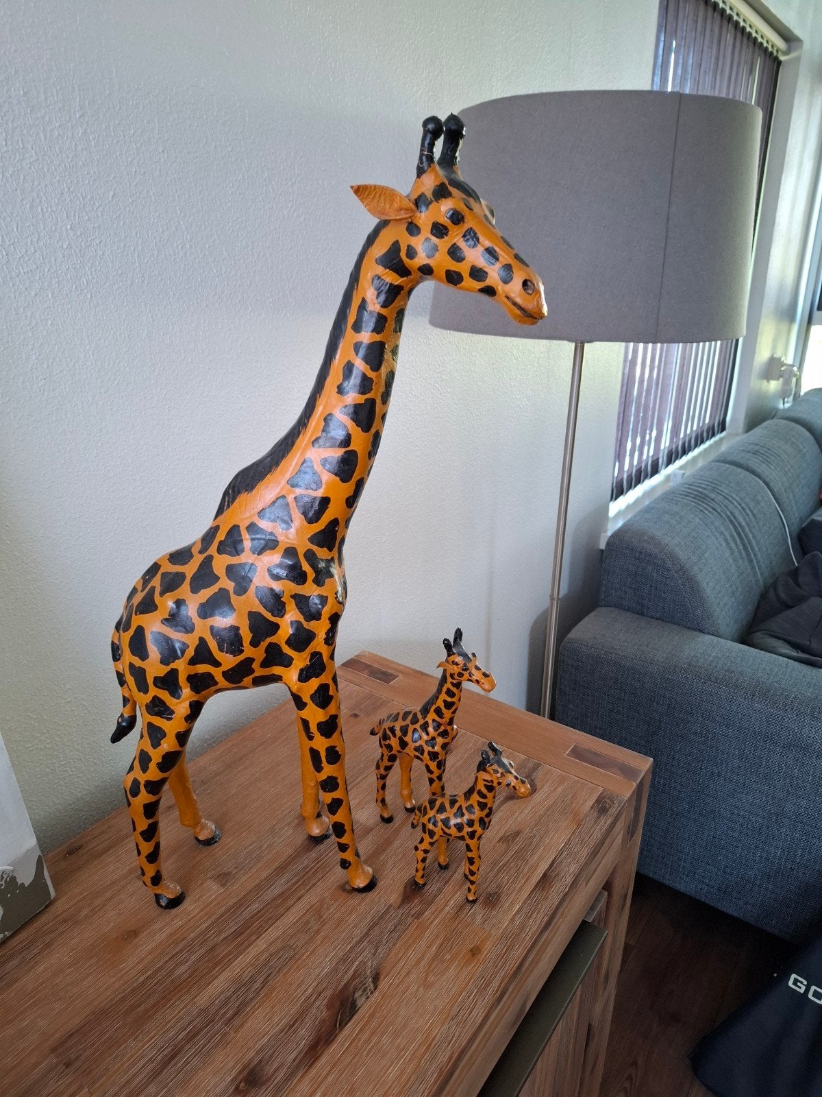 3 Giraffen, Ophalen, Zo goed als nieuw