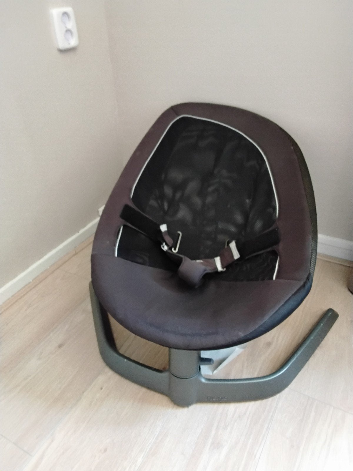 Nuna leaf wiebelstoel, Kinderen en Baby's, Wipstoeltjes, Ophalen, Gebruikt