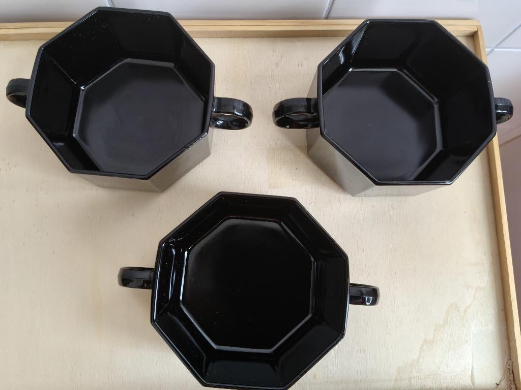 Vintage octime zwarte soepkommen 3 stuks € 10,00, Ophalen of Verzenden, Kom(men), Overige stijlen, Glas