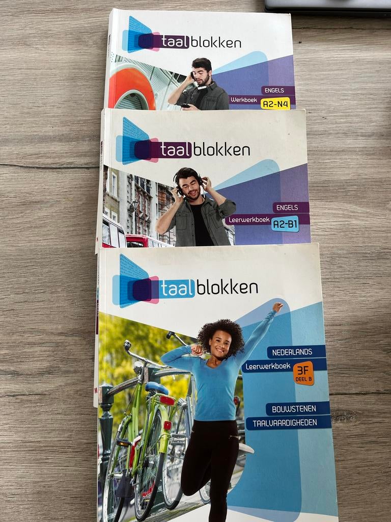 Taalblokken Nederlands & Engels schoolboeken, Ophalen of Verzenden, Zo goed als nieuw, Nederlands