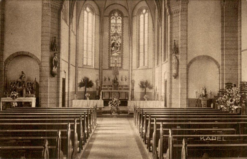 Moerdijk - Kapel - Sacré Coeur interieur, Verzamelen, Ophalen of Verzenden, 1920 tot 1940, Gelopen, Noord-Brabant