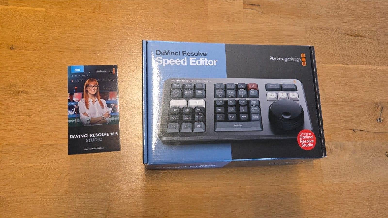 Blackmagic DaVinci Resolve Speed Editor + Studio Licentie, Ophalen of Verzenden, Zo goed als nieuw, MacOS