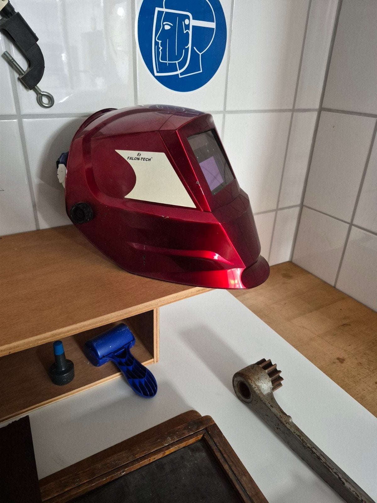 Falon-Tech Lashelm met Lasfilter en UV-bescherming, Lasfilter, Ophalen of Verzenden, Zo goed als nieuw