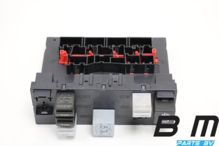 BCM (boordnetregelapparaat) Audi A3 8P, Gebruikt