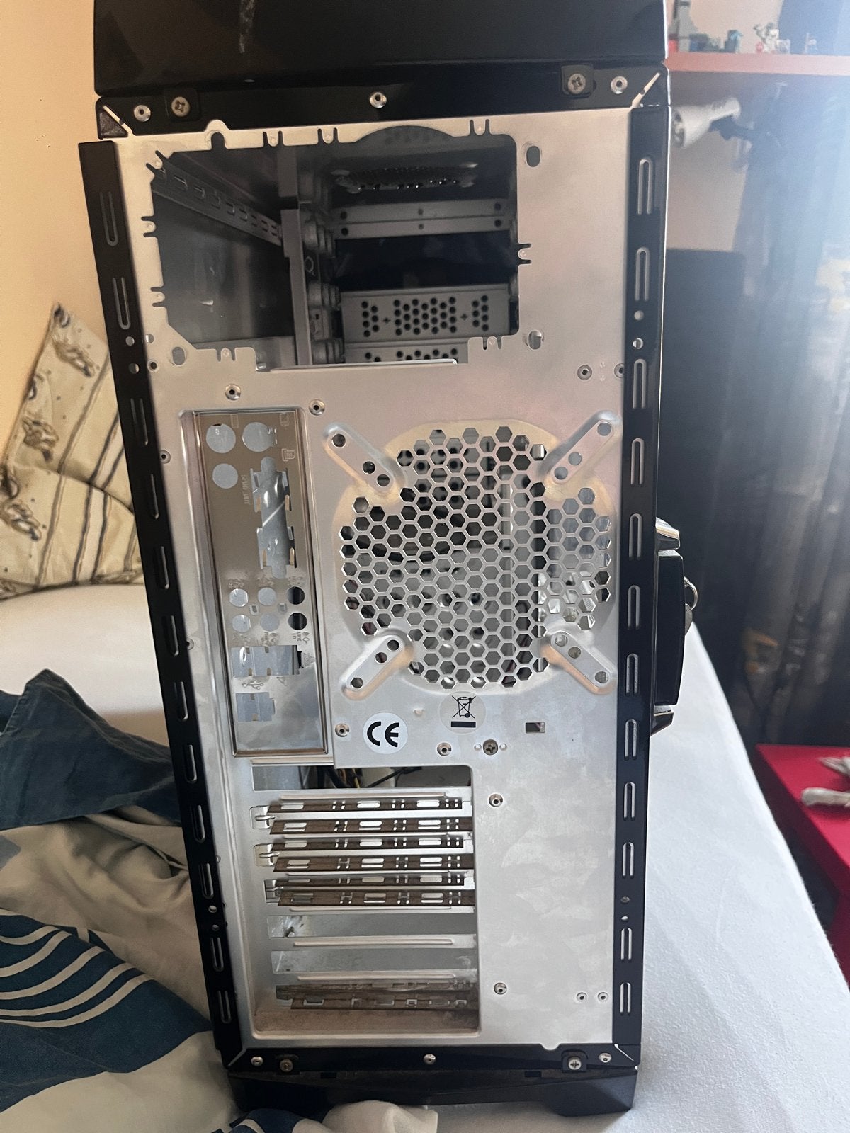 NZXT PC Behuizing met schroefloze videokaartbevestiging, Ophalen, Gebruikt