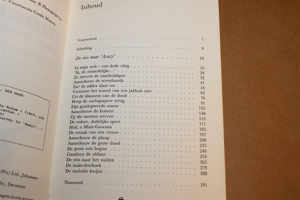 Indaba Mijn Kinderen — Zoeloe Mythologie Zuid-Afrika, Boeken, Ophalen of Verzenden, Gelezen, Overige onderwerpen, Achtergrond en Informatie
