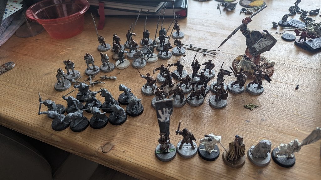 Uruk-Hai Isengard leger LOTR MESBG, Ophalen, Met verf, Gebruikt, Figuurtje(s)