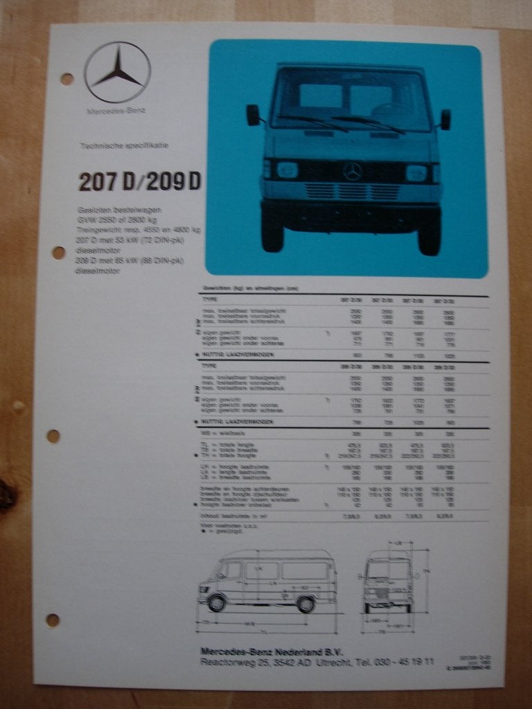 Mercedes 207 209 210 Specificatie Brochure 1983 207D 209D, Zo goed als nieuw, Mercedes-Benz, Mercedes, Ophalen of Verzenden