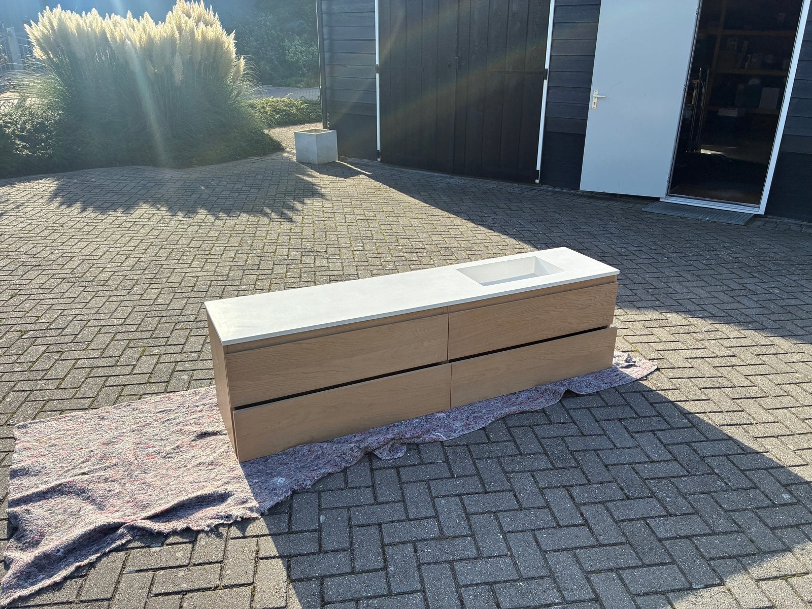 Wastafelmeubel met lades en geïntegreerde wasbak, Ophalen, Zo goed als nieuw, 200 cm of meer, Minder dan 100 cm