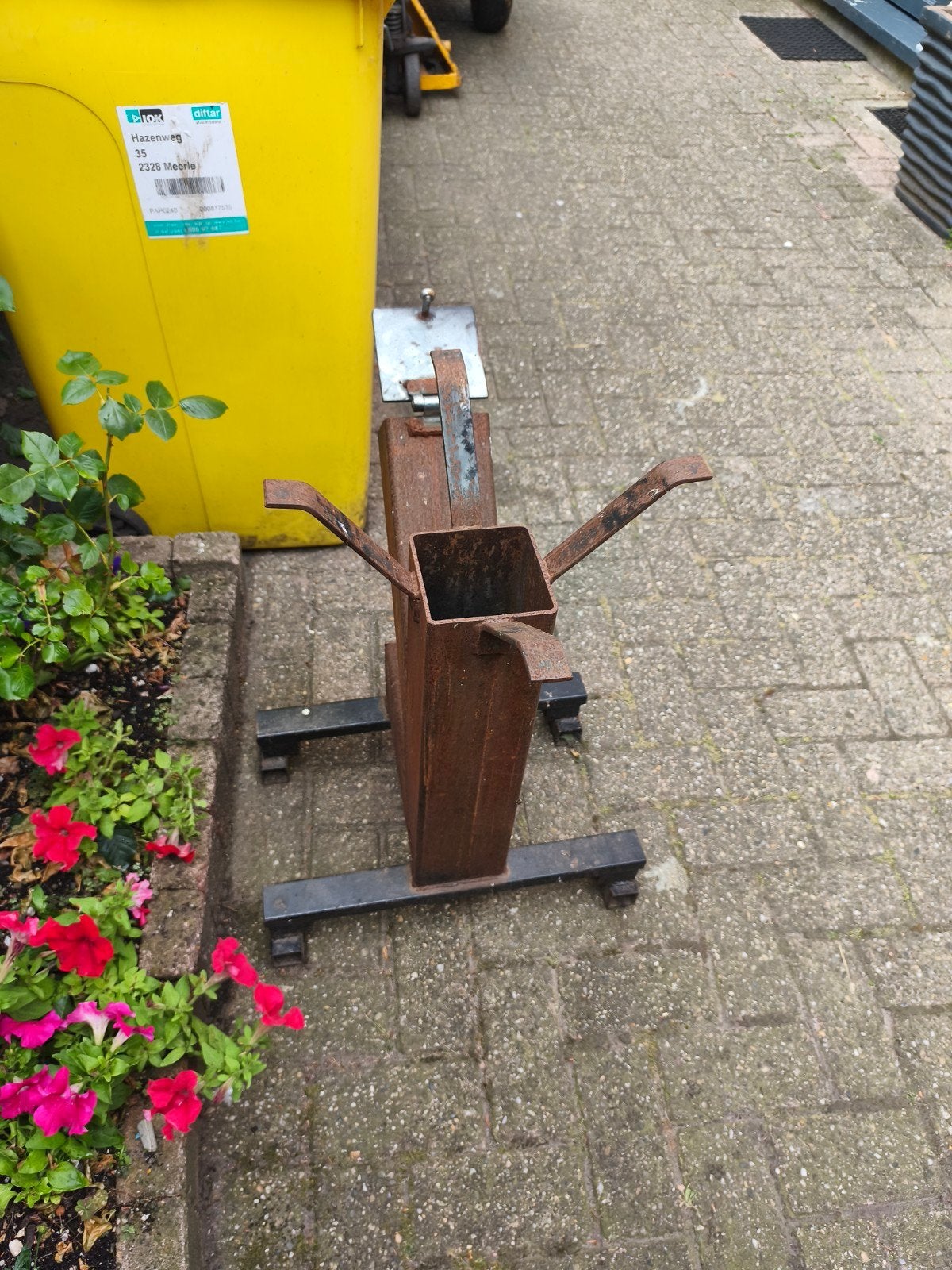Robuuste Rocket Stove - Ideaal voor buiten koken, Ophalen, Gebruikt, Vuurkorf