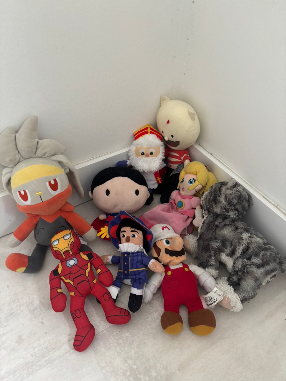 Leuke verschillende soorten knuffels, Kinderen en Baby's, Speelgoed | Knuffels en Pluche, Ophalen of Verzenden, Zo goed als nieuw