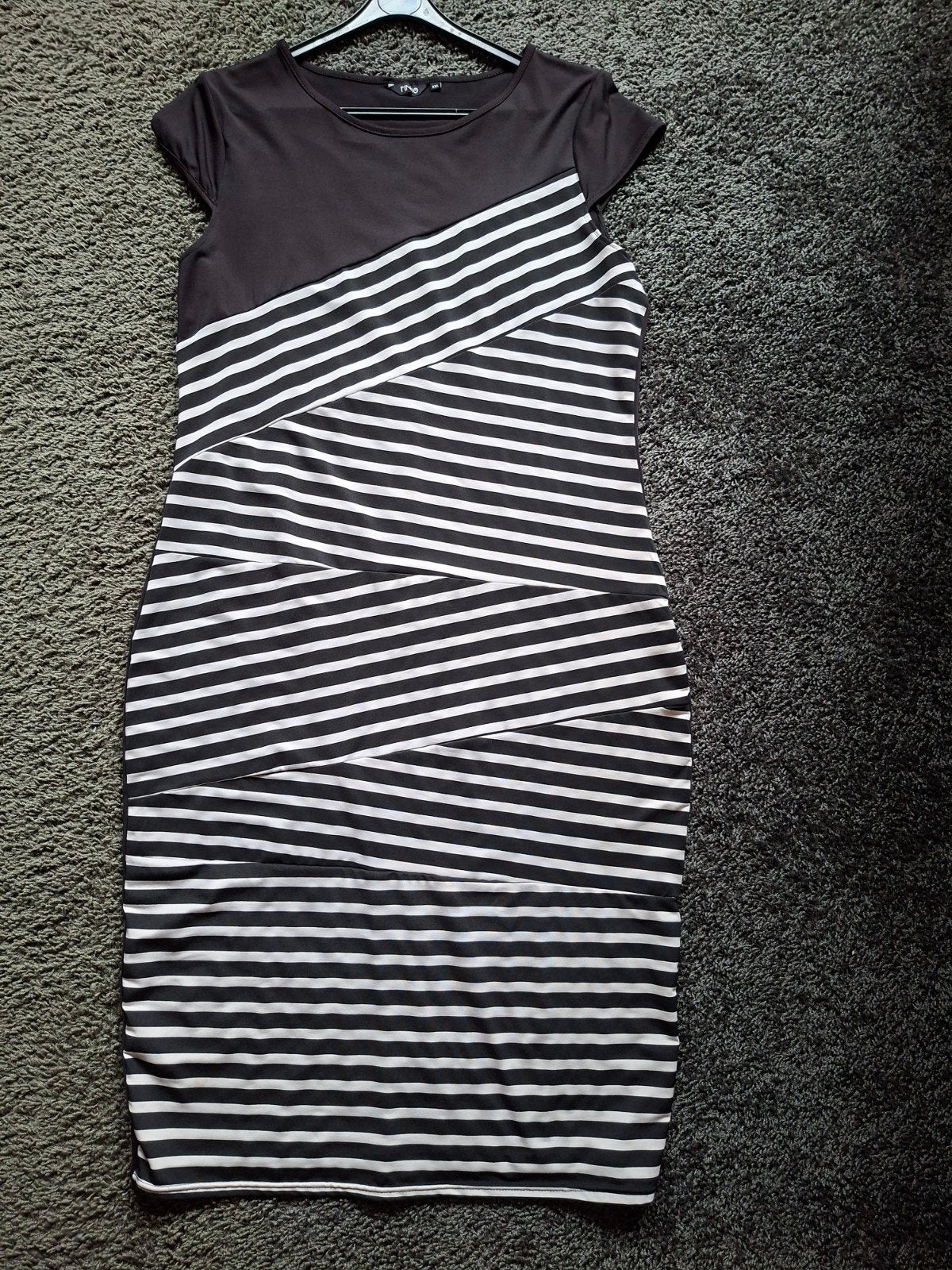 Maxi jurk dames maat 46 XXL merk Finejo, Kleding | Dames, Finejo, Zwart, Maat 46/48 (XL) of groter, Ophalen of Verzenden