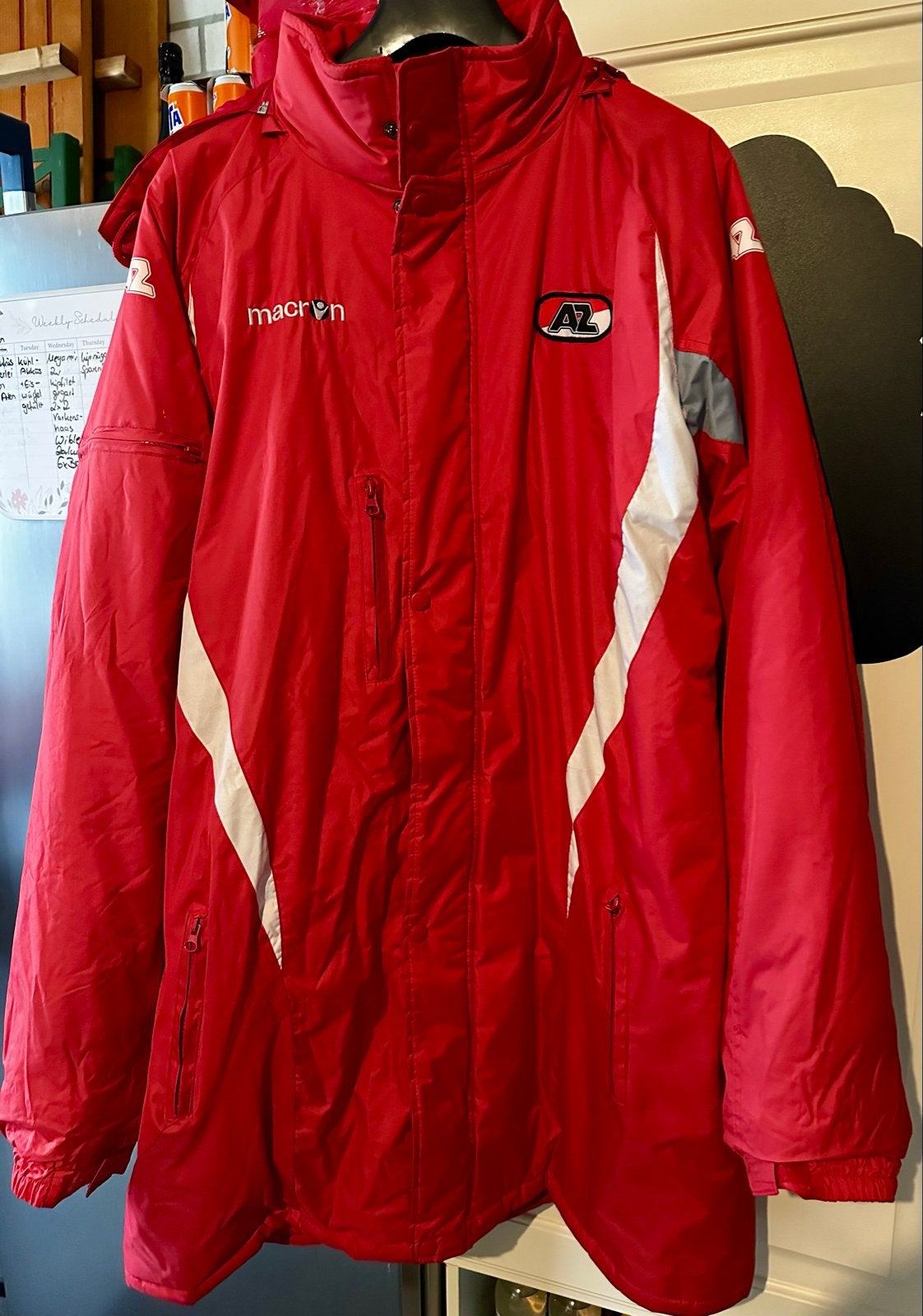 Macron AZ Alkmaar Winterjas - Rood (4XL), Ophalen, Gedragen, Overige maten, Rood