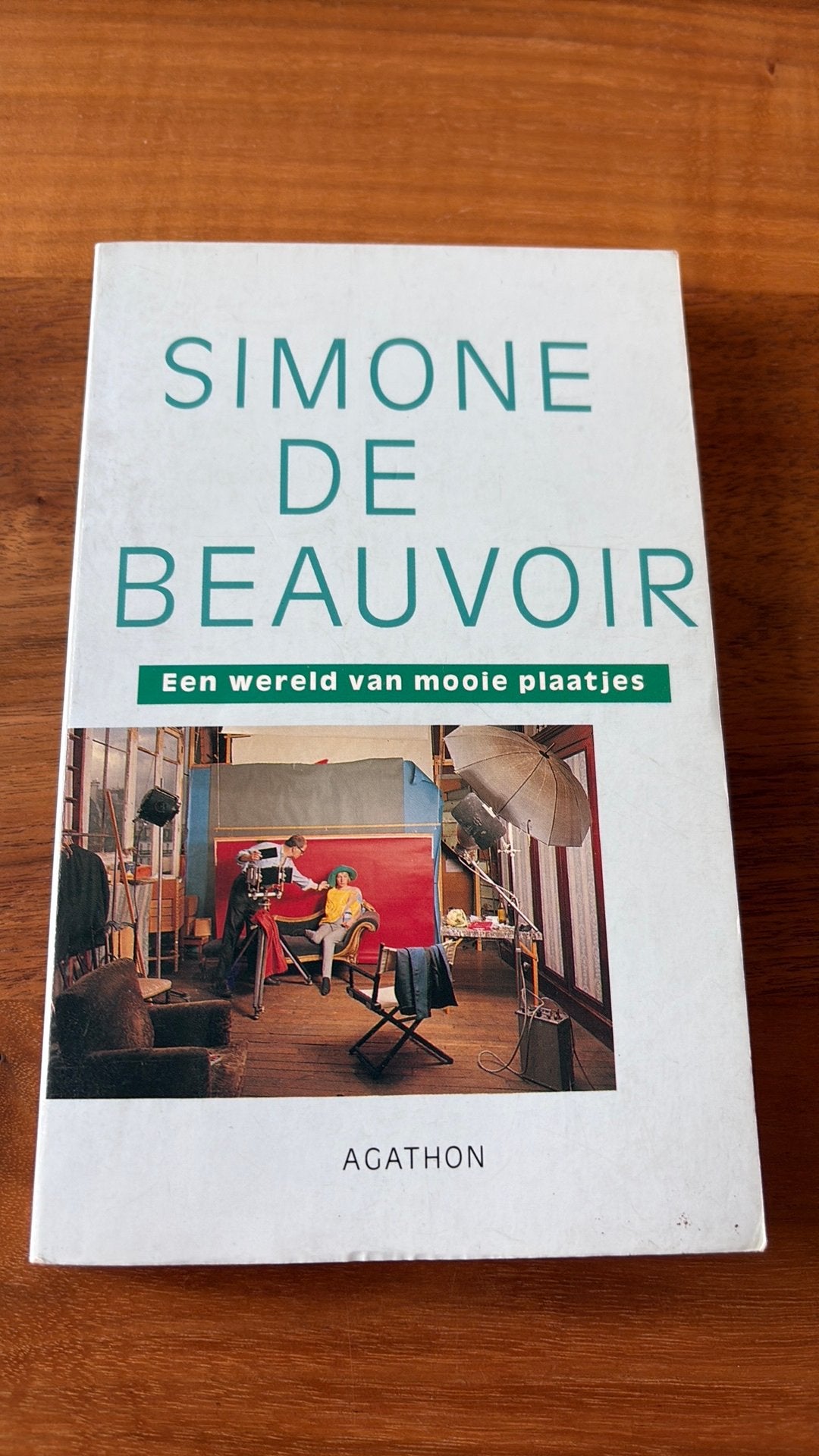 Simone de Beauvoir - Een wereld van mooie plaatjes, Ophalen of Verzenden, Zo goed als nieuw, Simone de Beauvoir