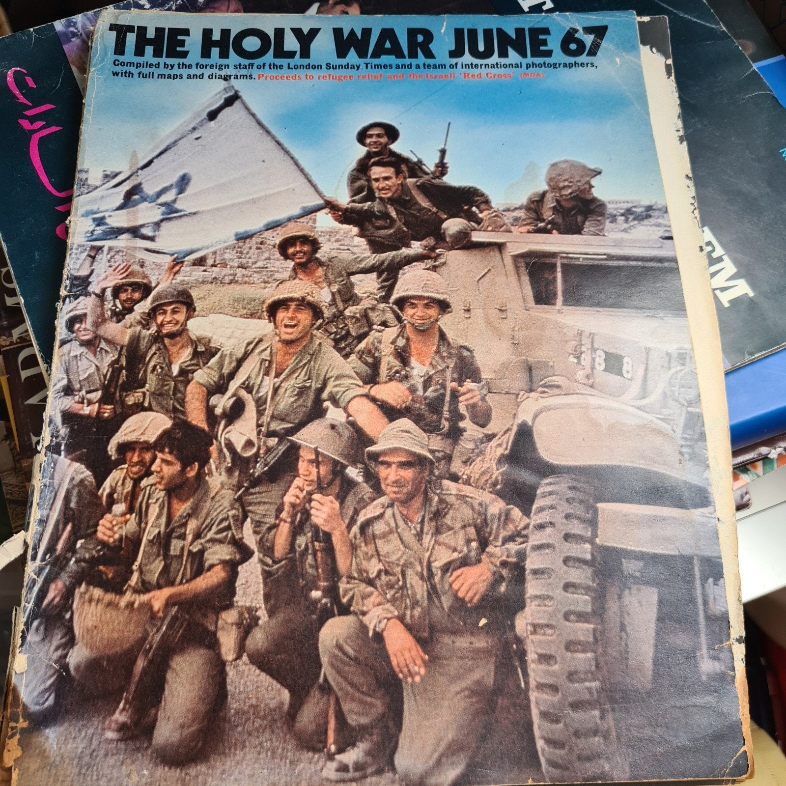 The Holy War June '67 - Zesdaagse Oorlog, Gelezen, Christopher Angeloglou en Brian Haynes, Ophalen of Verzenden, Algemeen