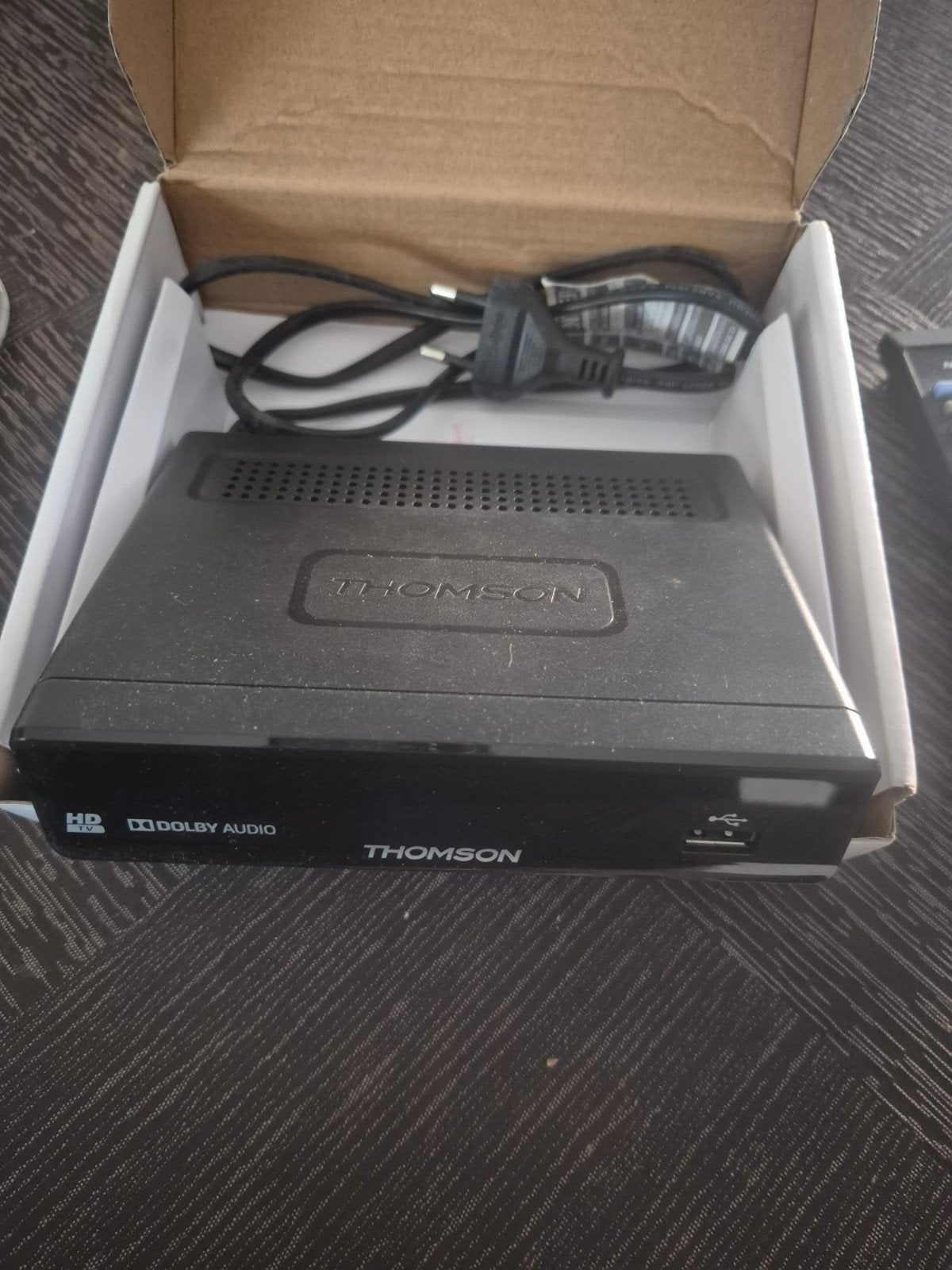 Thomson THT504 Digitale Terrestriële HD Ontvanger, Ophalen of Verzenden
