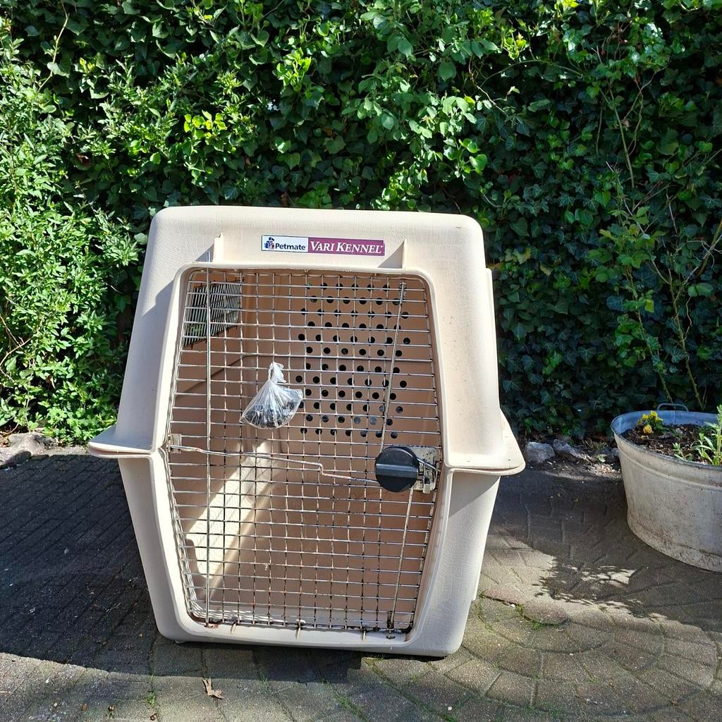 Te koop Vari Kennel voor grote honden, Ophalen, Zo goed als nieuw