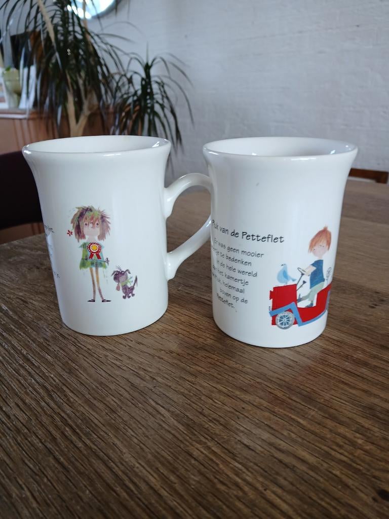 Floddertje en Pluk mokken, Ophalen of Verzenden, Aardewerk, Overige stijlen, Kop(pen) en/of Schotel(s)
