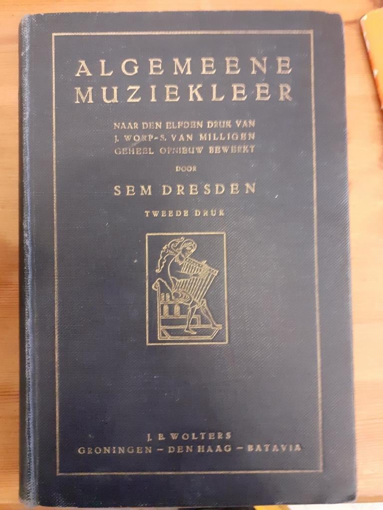 Algemeene Muziekleer - Sem Dresden (Tweede Druk), Boeken, Muziek, Ophalen of Verzenden, Gelezen, Algemeen, Sem Dresden