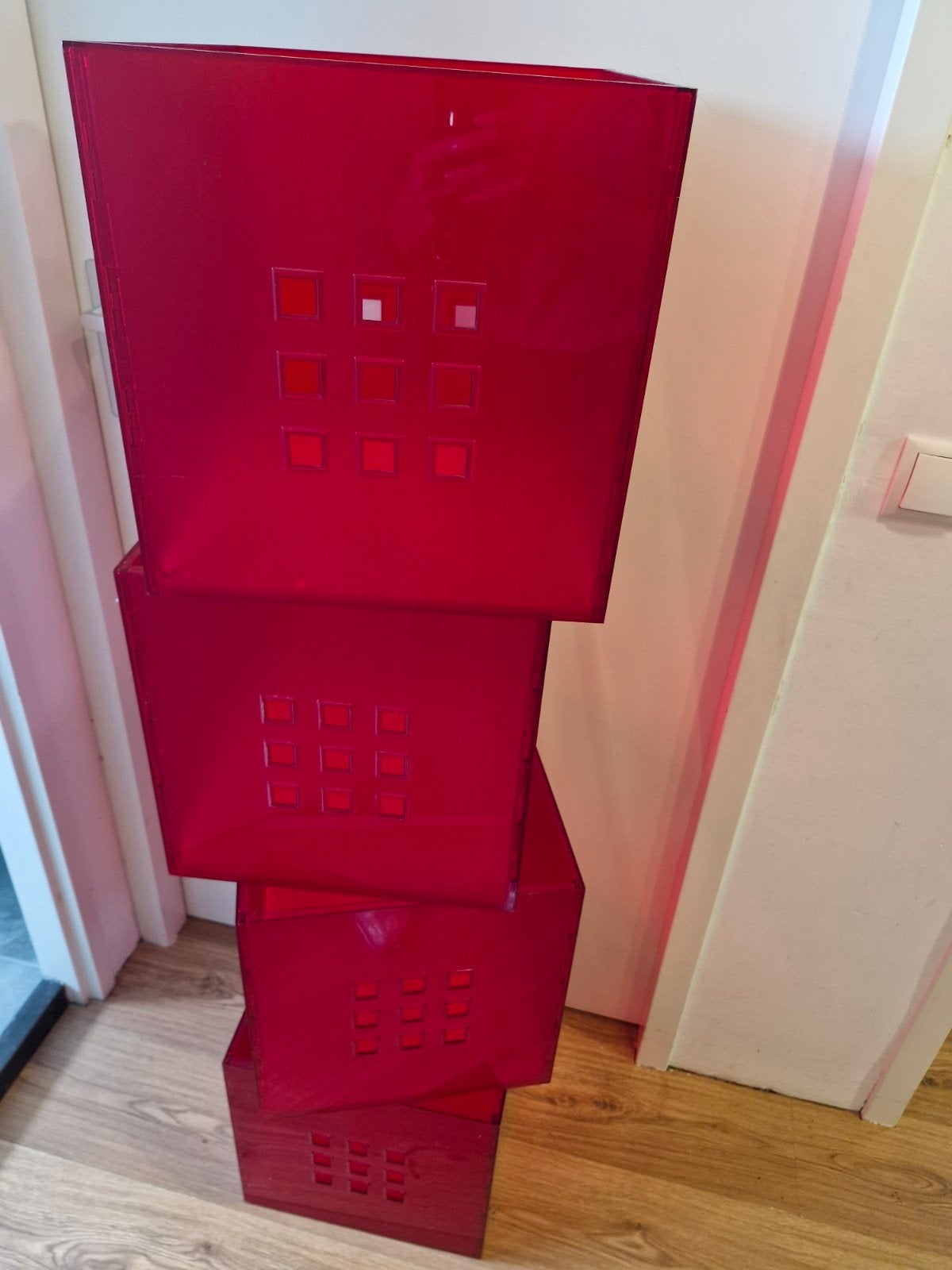 4 rode kunststof IKEA Kallax inzetbakken, Ophalen, Gebruikt, 50 tot 100 cm, Minder dan 50 cm