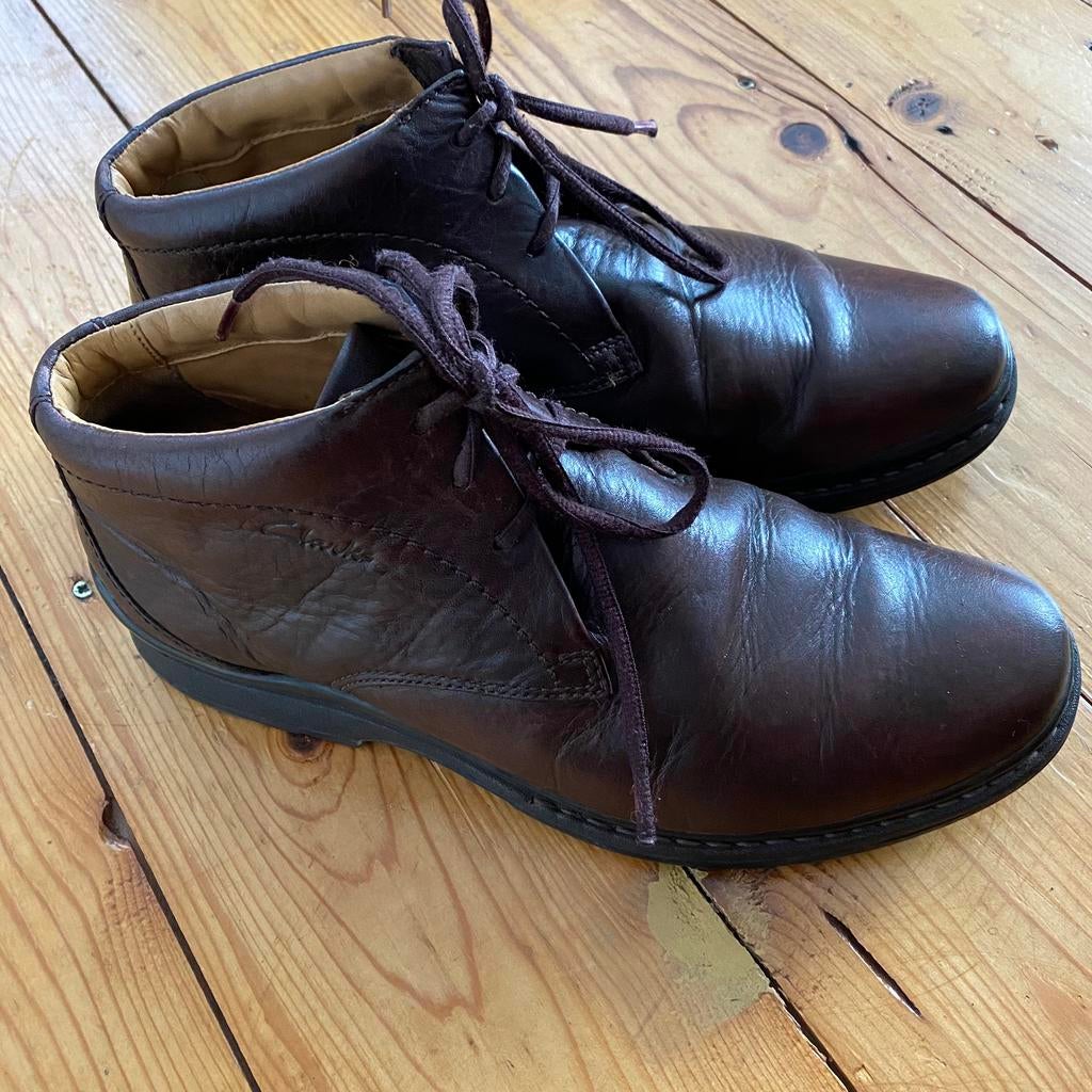 CLARKS ACTIVE AIR ENKELHOGE SCHOENEN 9,5G/ 44(45), Bruin, Ophalen of Verzenden, Gedragen, Veterschoenen