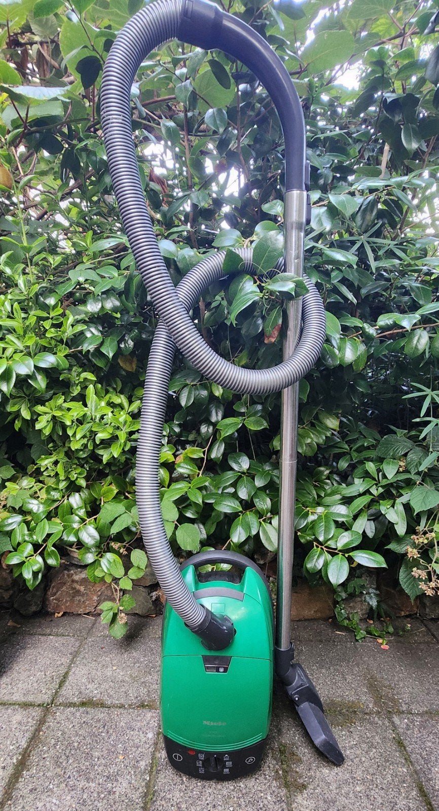 Miele Stofzuiger 1600 W, Ophalen