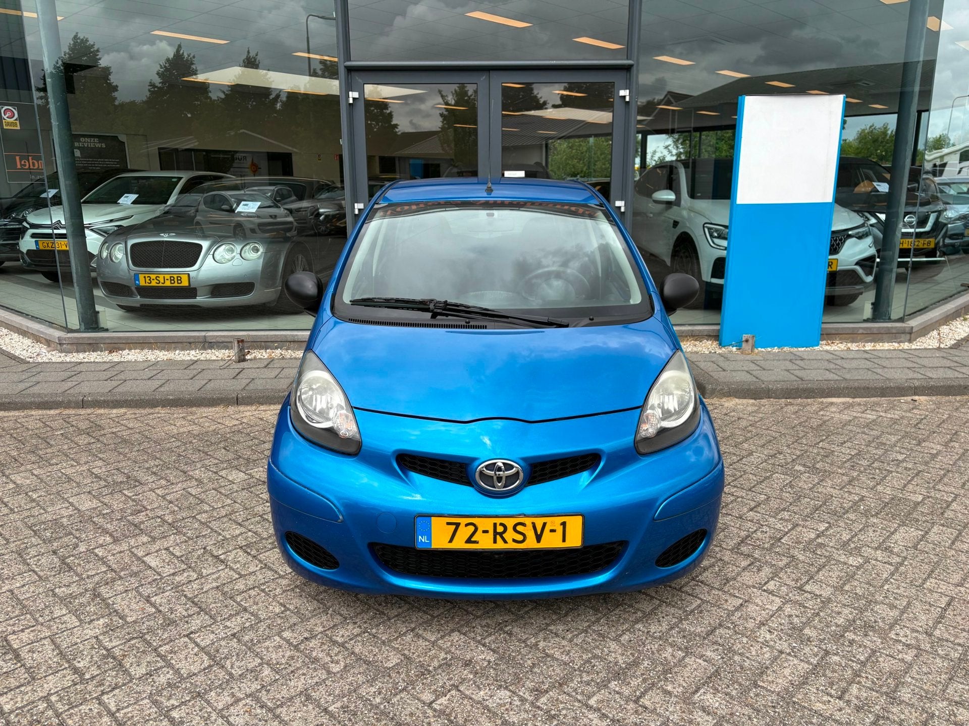Toyota Aygo 1.0-12V Now *AC, Auto's, Toyota, Voorwielaandrijving, Euro 5, Stof, Gebruikt