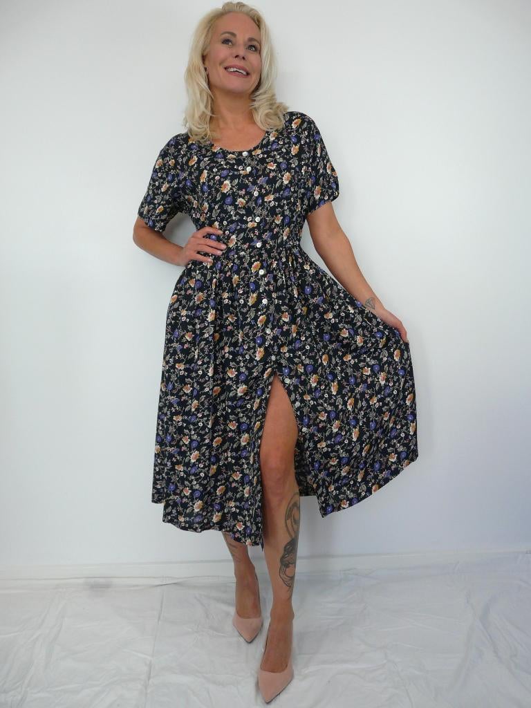 *Abfab Vintage Doorknoop Jurk met Steekzakken 42*, Zwart, Maat 42/44 (L), Ophalen of Verzenden, Zo goed als nieuw