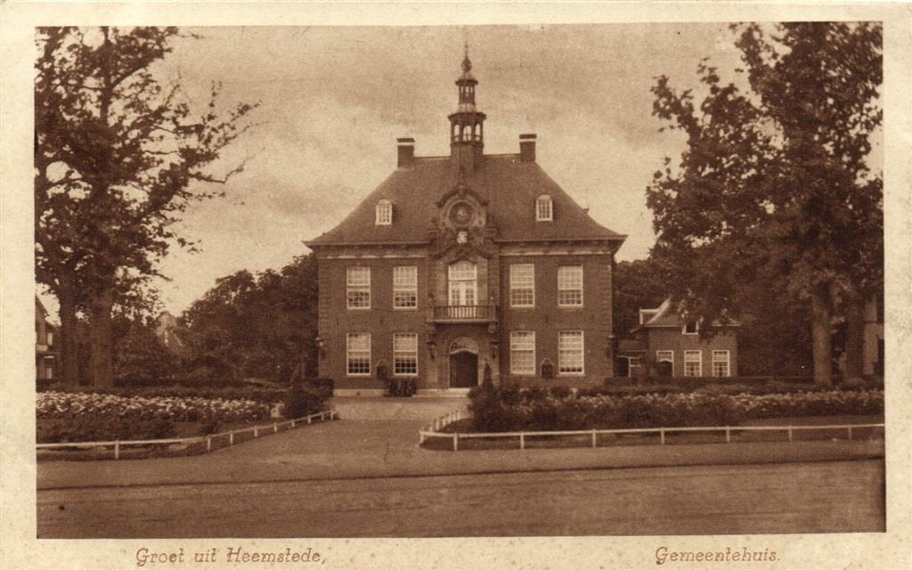 Groet uit Heemstede, - Gemeentehuis. - 1934 gelopen, Ophalen of Verzenden, 1920 tot 1940, Gelopen, Noord-Holland
