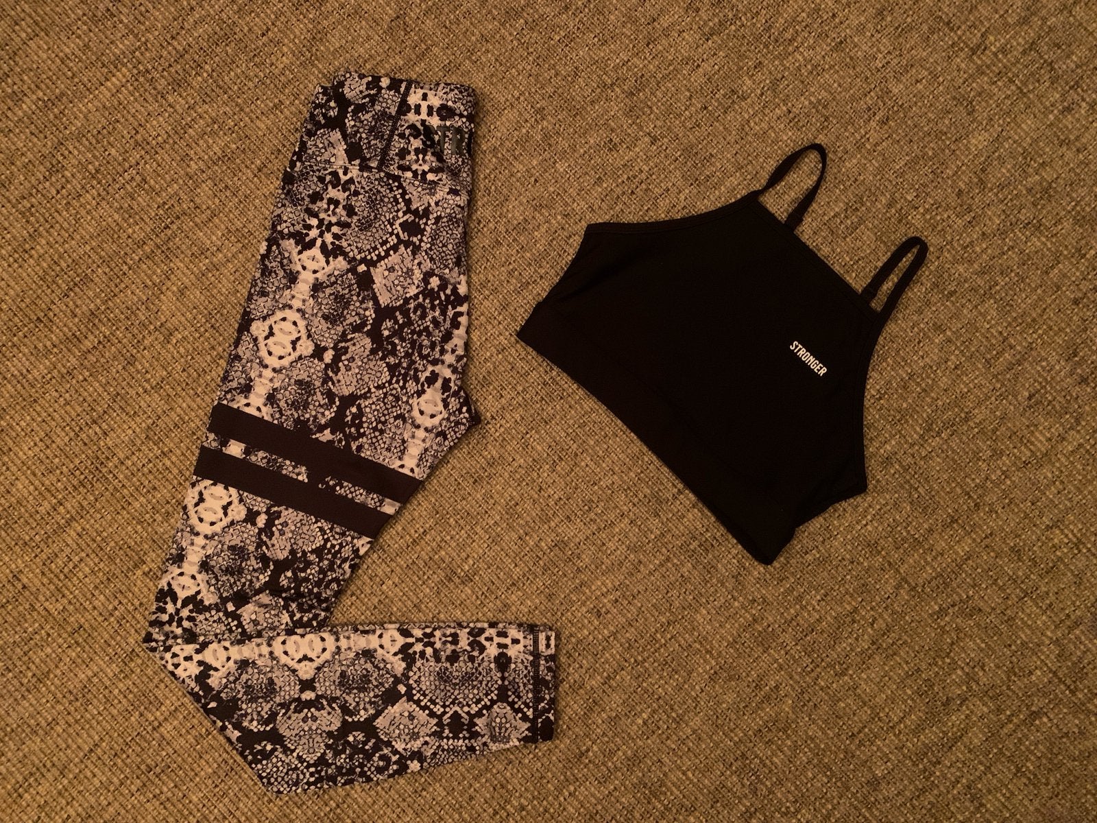 STRONGER set maat S, Kleding | Dames, Zwart, Ophalen of Verzenden, Maat 36 (S), Fitness of Aerobics