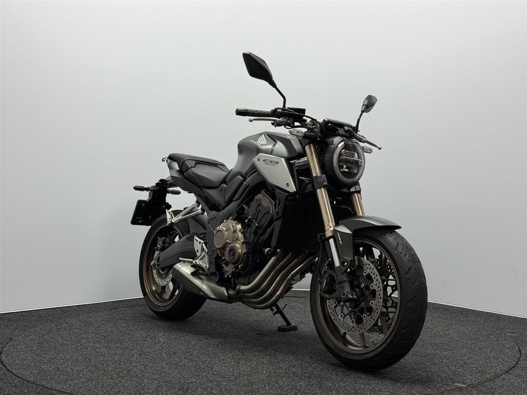 Honda CB 650 R ABS, Motoren, Motoren | Honda, Bedrijf, Meer dan 35 kW, LED Verlichting, Naked bike