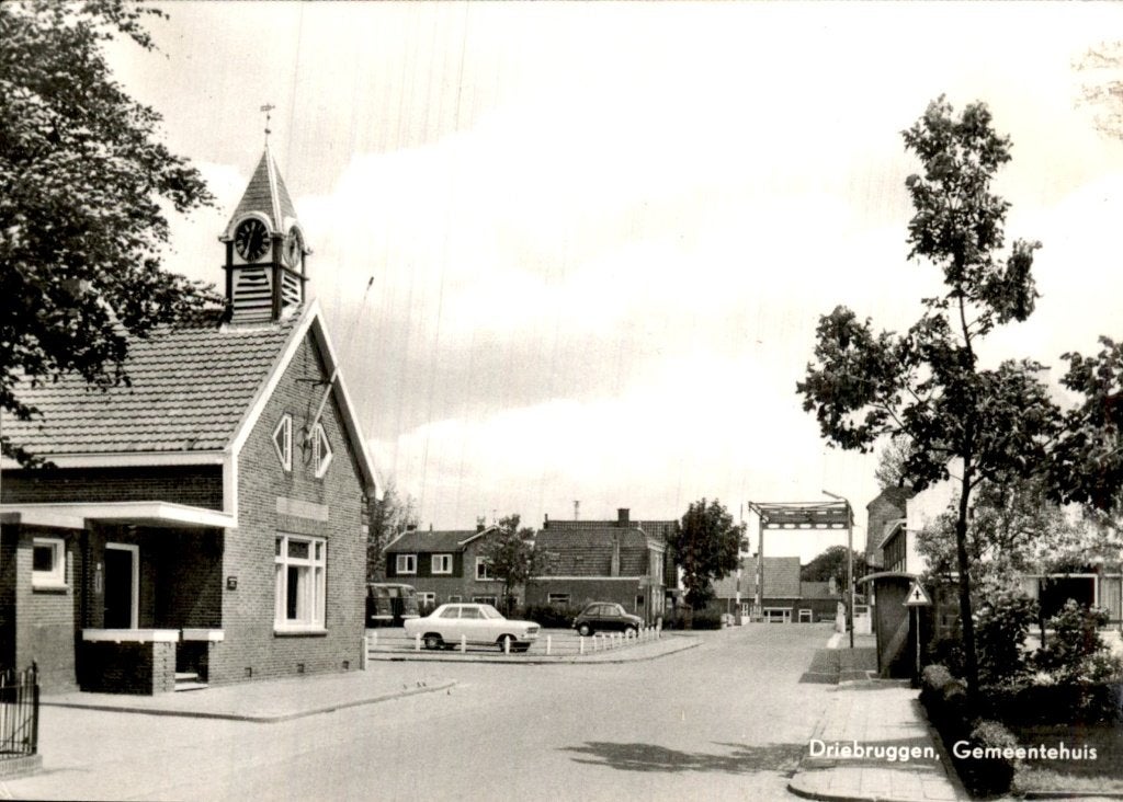Driebruggen - Gemeentehuis - Kerkweg 50, Ophalen of Verzenden, 1960 tot 1980, Ongelopen, Zuid-Holland