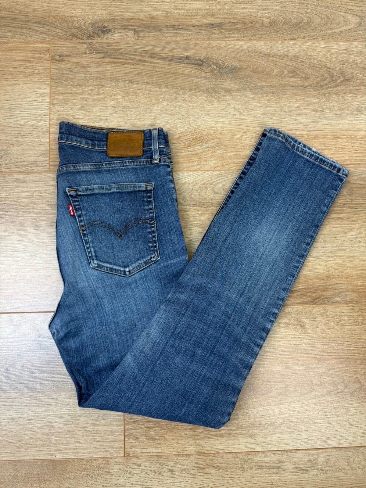 Levi’s 724 High Rise Straight Dames Jeans maat 30, Kleding | Dames, Ophalen of Verzenden, Zo goed als nieuw, Blauw, W30 - W32 (confectie 38/40)
