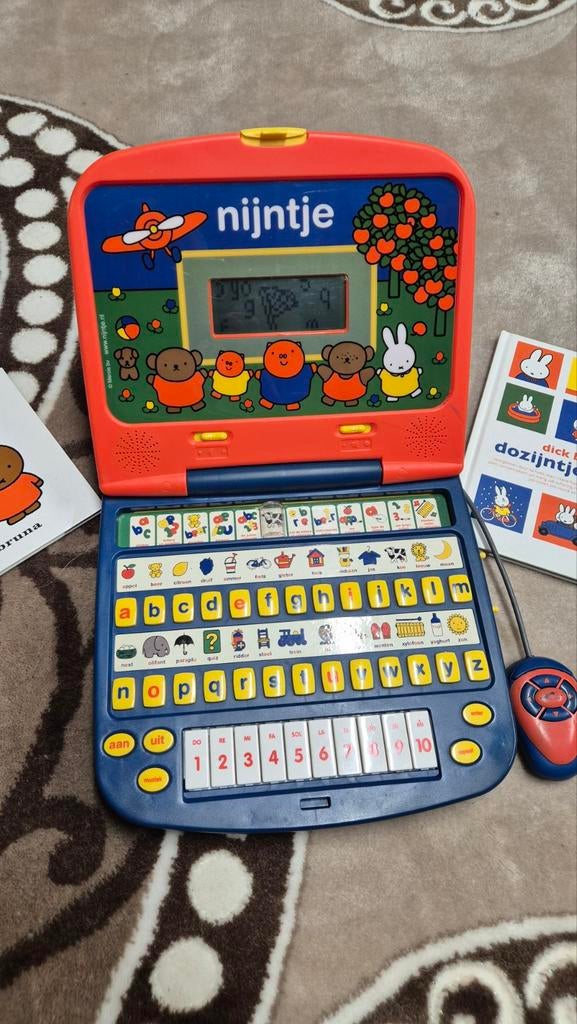 Nijntje computer en 2 boekjes, Kinderen en Baby's, Speelgoed | Vtech, Ophalen, Zo goed als nieuw, 6 maanden tot 2 jaar